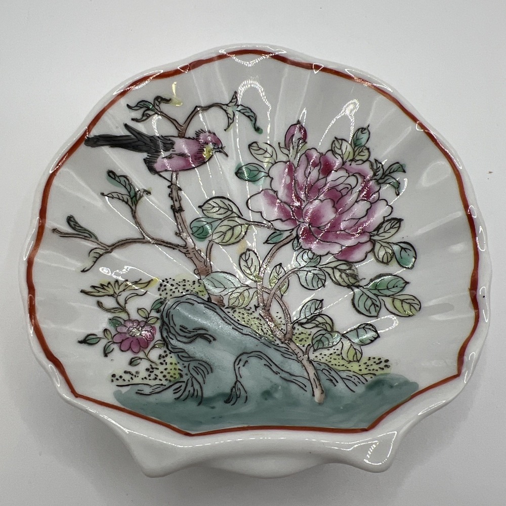 Vintage 1988 Toyo Bird Song Hand-painted 4.5" Clamshell Trinket Dish